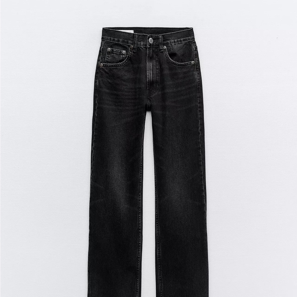 Zara Women's Black Straight Leg Jeans